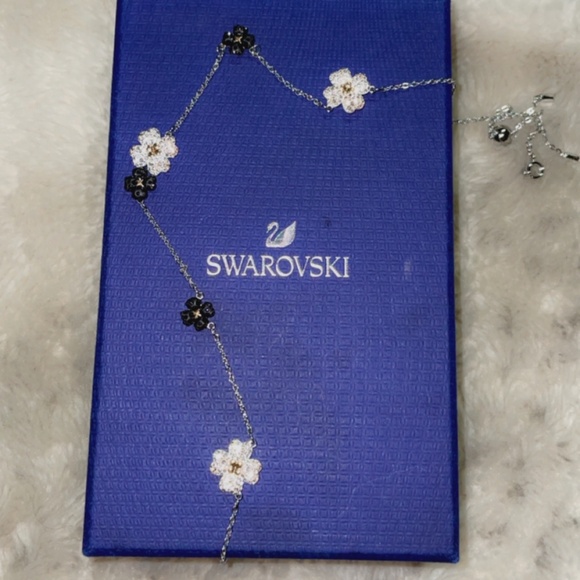 Swarovski limited Edition necklace - Picture 1 of 1